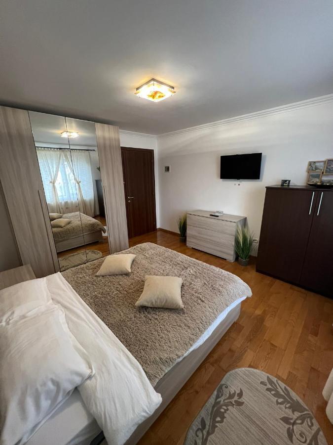 Apartament Crina Рышнов Экстерьер фото